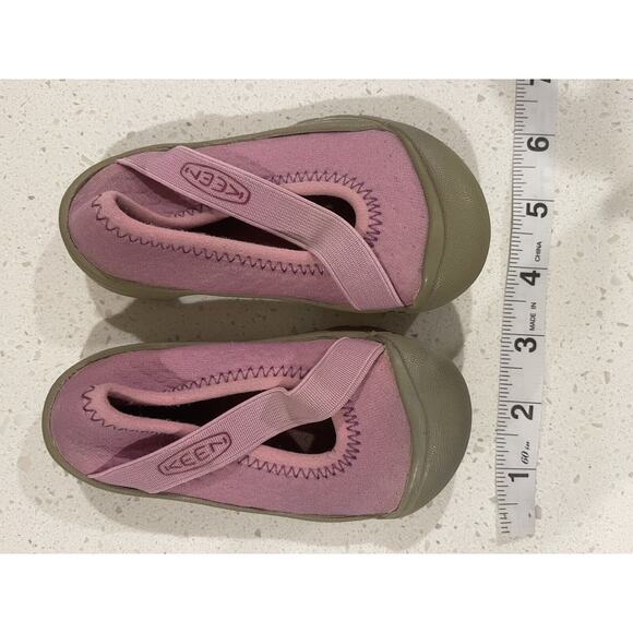 Keen Pink Neoprene Slip On‎ Water Shoes Baby - Picture 1 of 7